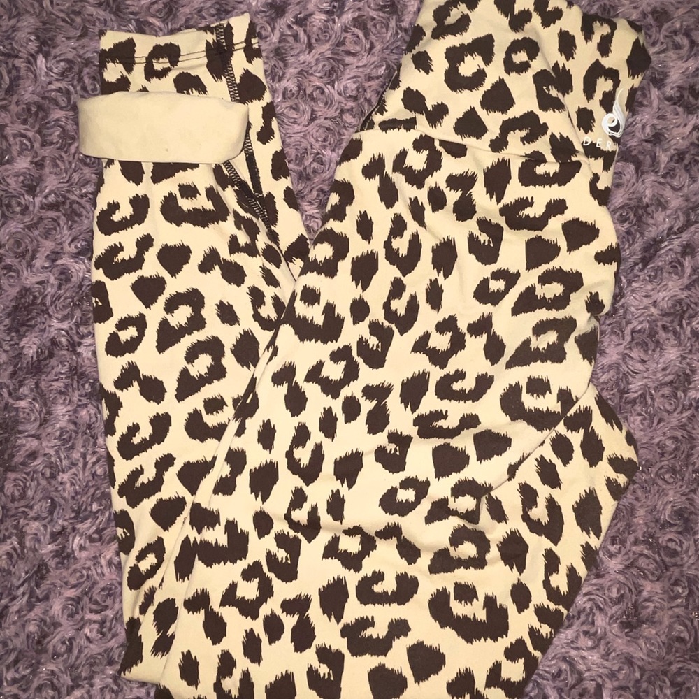 SCRUNCH BUM FITNESS PANTS